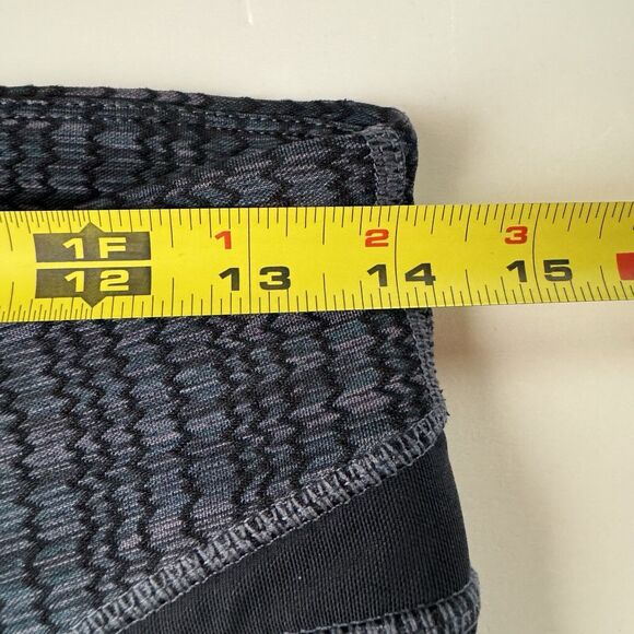 Kirkland Athletic Leggings Size Medium - Picture 6 of 10